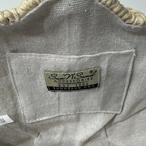 Sun N Sand Woven Shell-Shaped Handbag with Beaded Handle - Picture 3 of 9